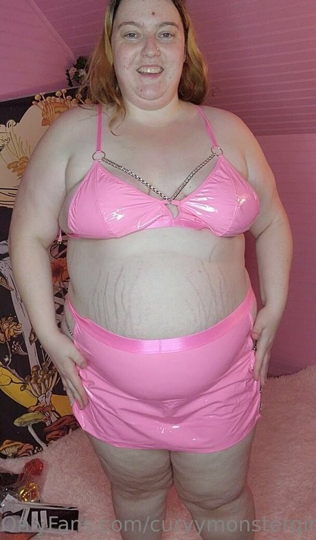 curvymonstergirlfree model best photo