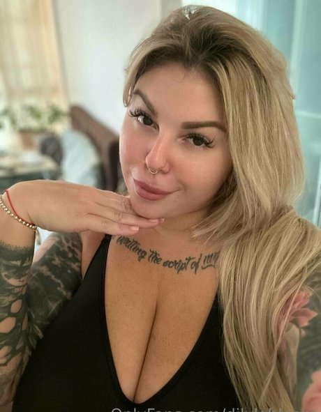 sex scene onlyfans hot img