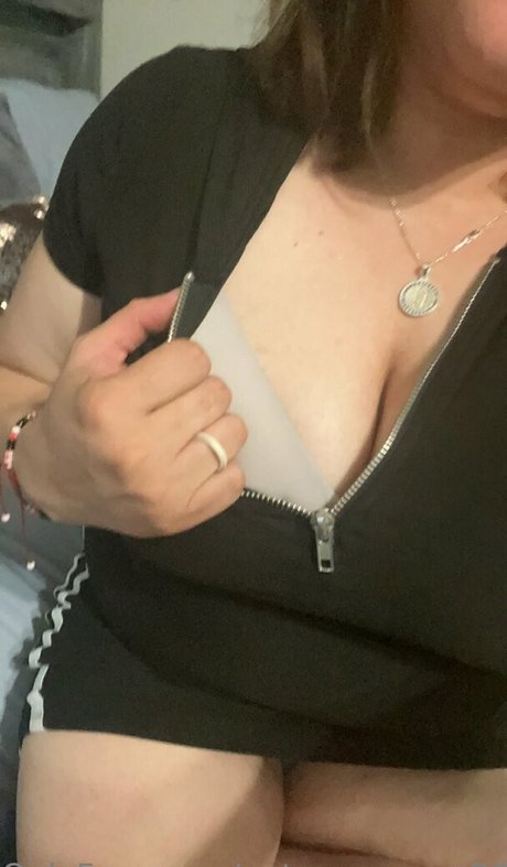 notyourqueen86 exclusive star images