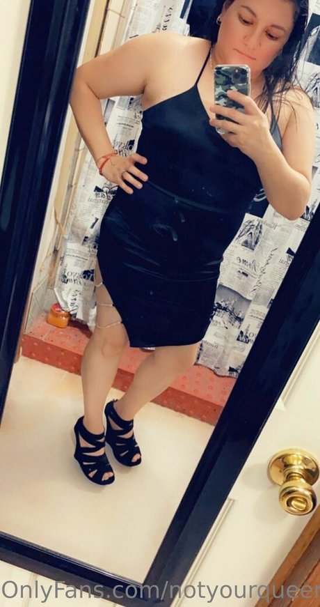 notyourqueen86 pornstar erotic gallery