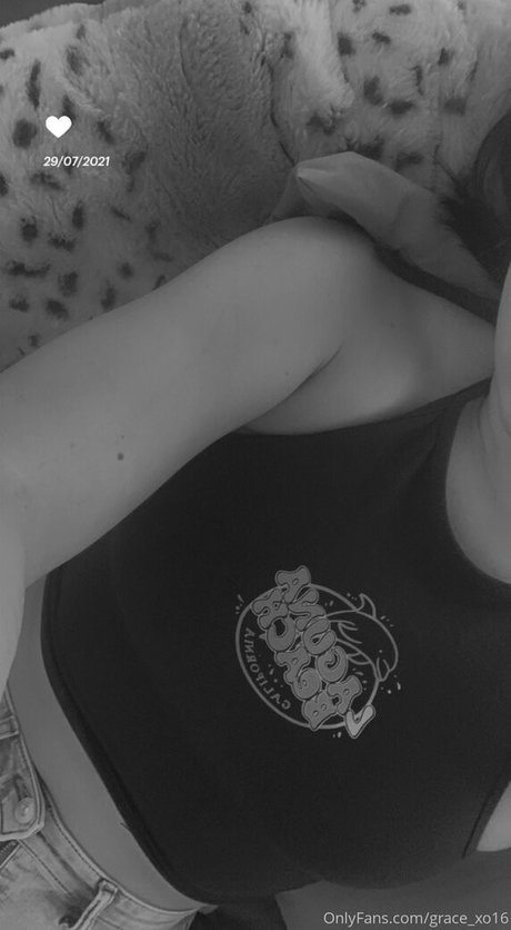 grace xo16 model hot picture