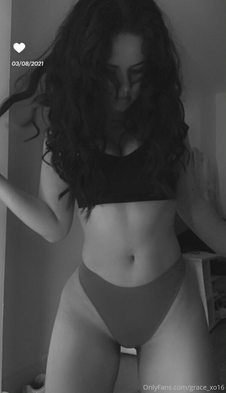 mommy onlyfans sexy picture