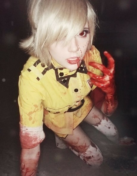 Meggii Cosplay star hot pics