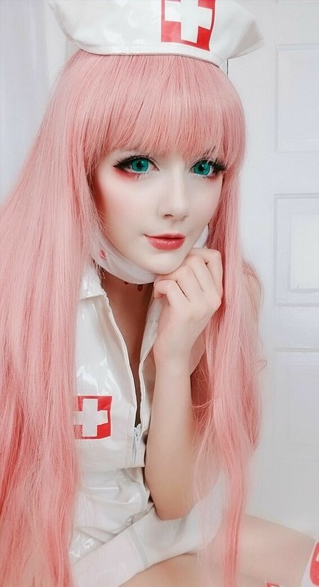 Meggii Cosplay pornstar nude photos