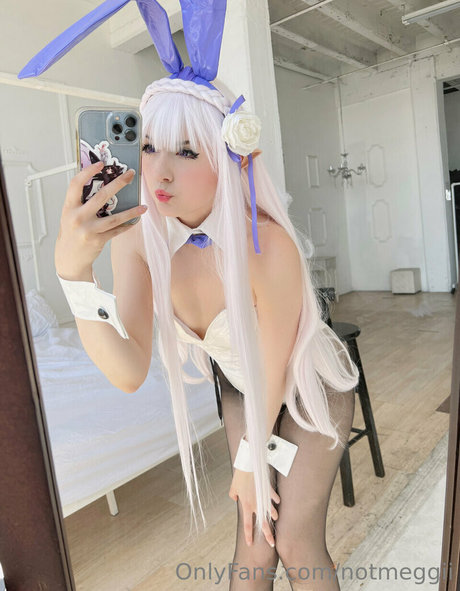 Meggii Cosplay sex star image
