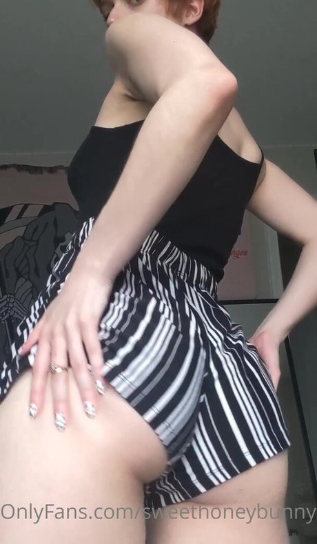 busty solo onlyfans beautiful xxx gallery