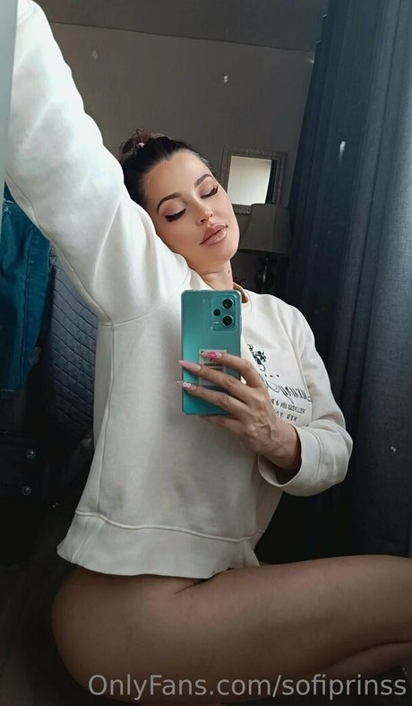 sofiprinss art actress archive