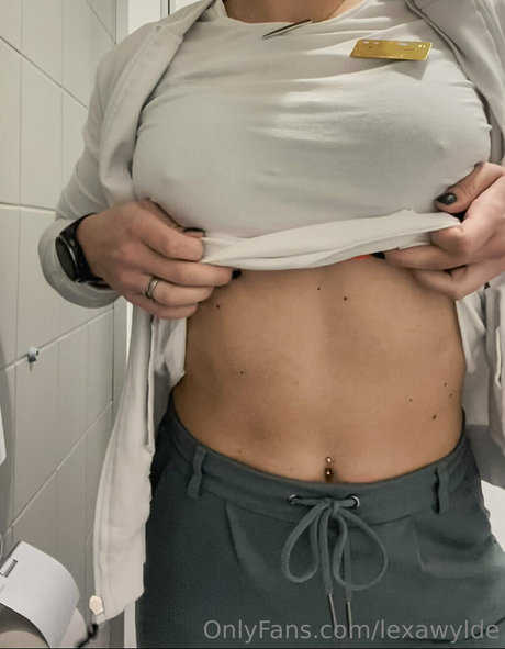 lexawylde pornstar nude archive