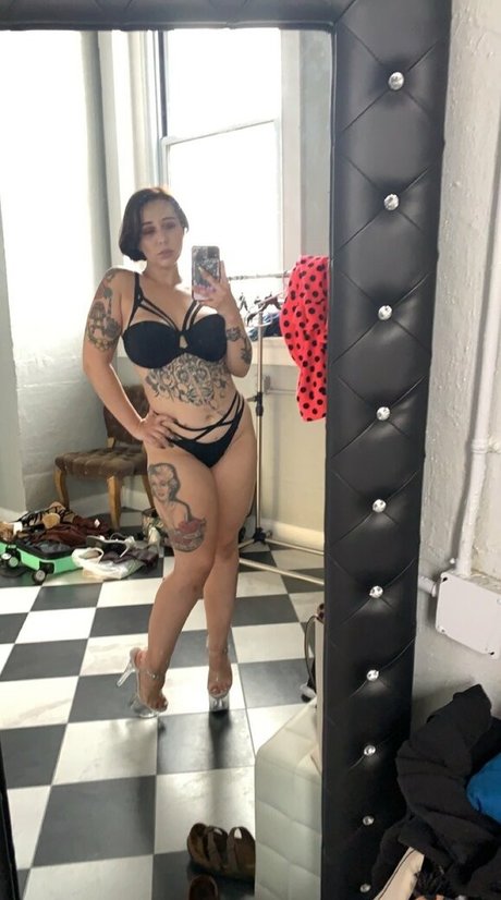 caitlinzielinski model best img