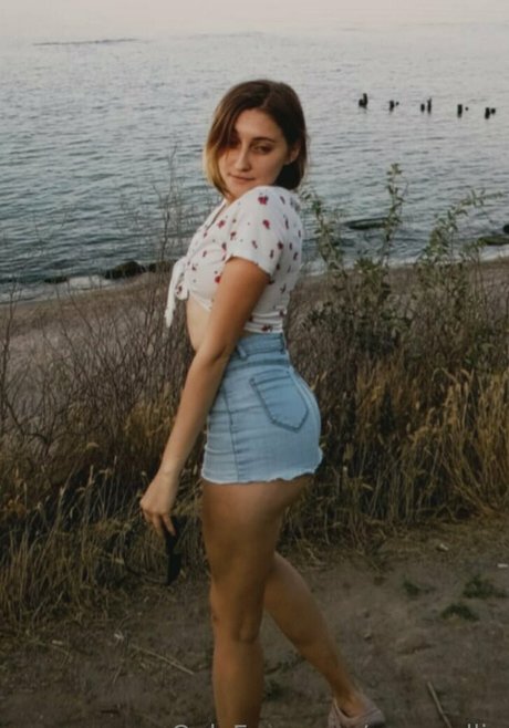 anna ellie model sexy photos