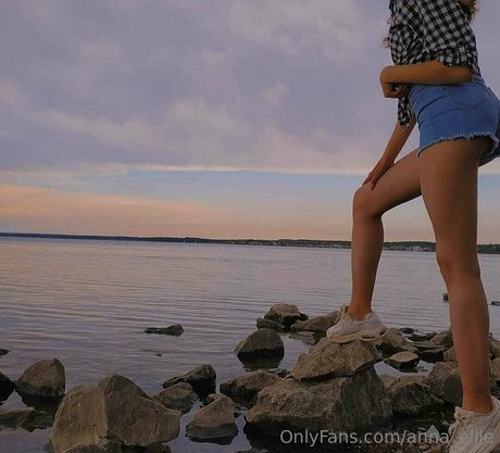 anna ellie model galleries