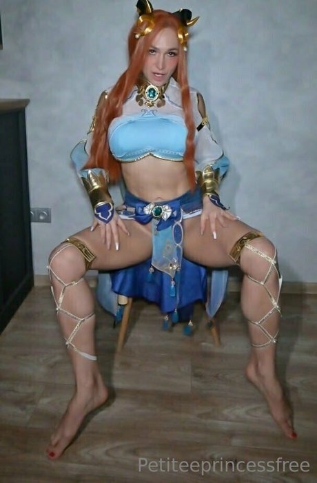 petiteeprincessfree nude pornstar picture