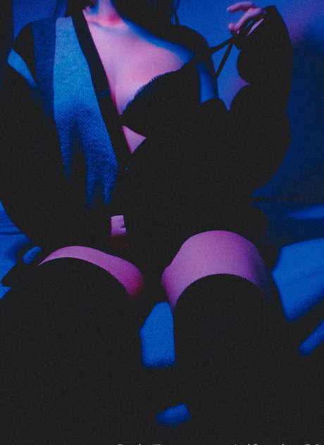 elfawho69 erotic pornstar picture