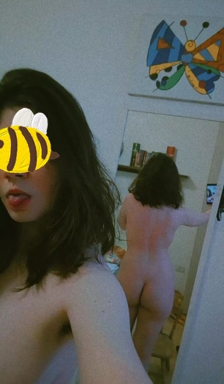 Abeia Mel hd pornstar image