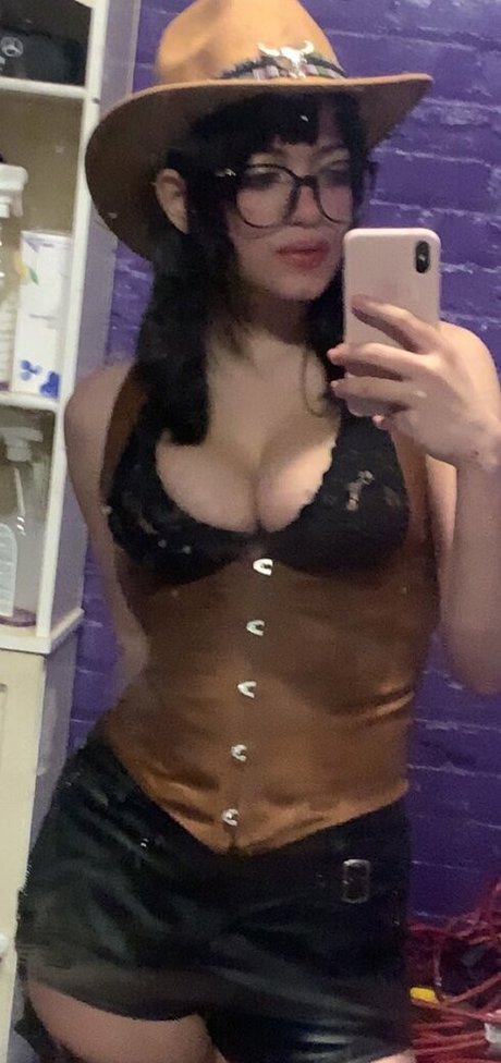 cloudwing0 erotic pornstar pic