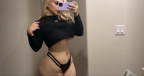 two onlyfans free porn pictures