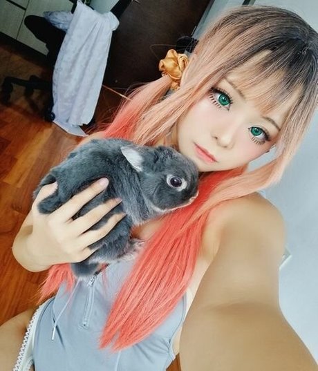 ritheania c star nudes picture