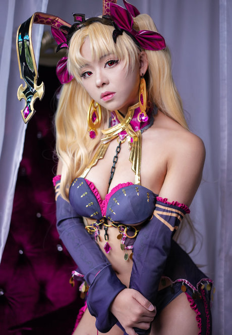 ritheania c pornographic actress gallery