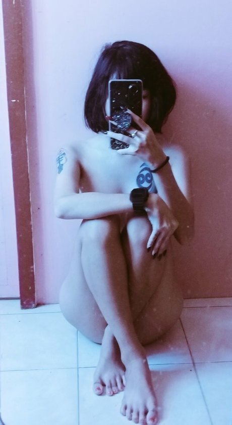 teen feet onlyfans nudes images