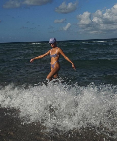 lesbian massage onlyfans free sexy images