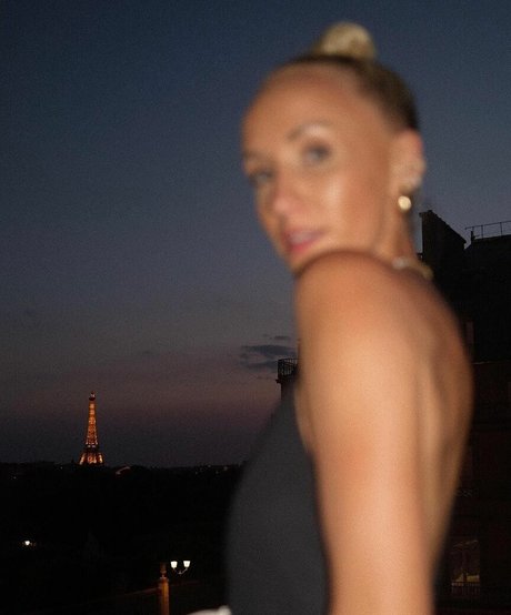 tits onlyfans pornographic archive