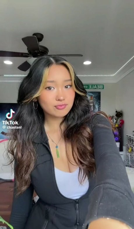 dark nipples onlyfans hot nude picture