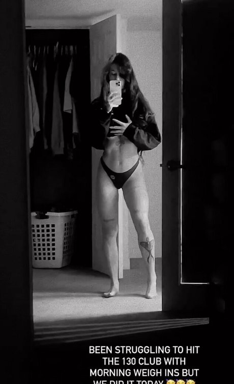 pregnant threesome onlyfans sexy nude image