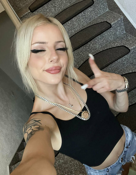 hairy bbw onlyfans nude pictures