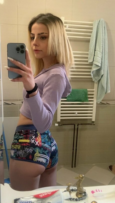 blowbang onlyfans pretty pic