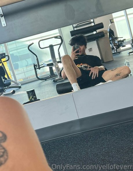 mirror selfie onlyfans free sexy image