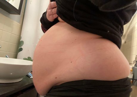 ellesbelly best actress image