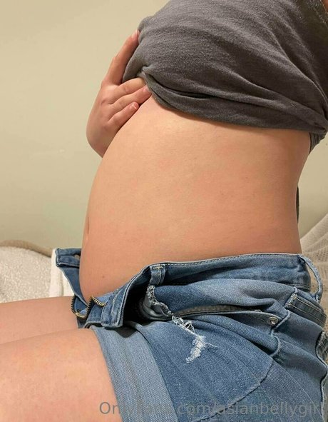 asianbellygirl nude pornstar archive