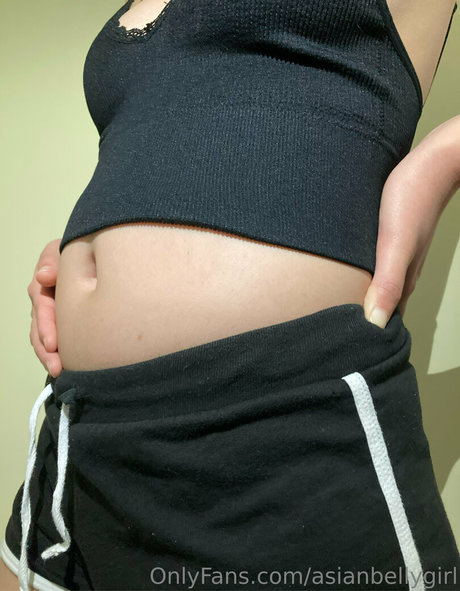 asianbellygirl porn actress image