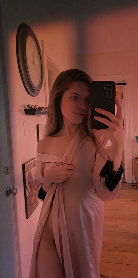 grandma onlyfans beautiful image