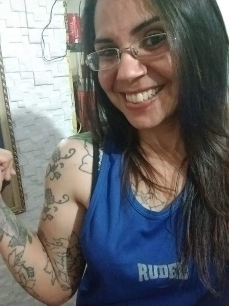 hairy armpits onlyfans hot pics