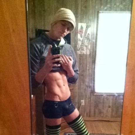 Danni Hastings model naked pics