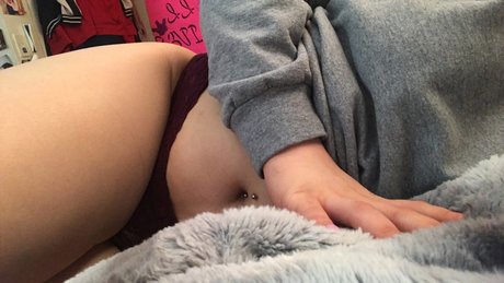 MzMyMyLynn_ beautiful model photos