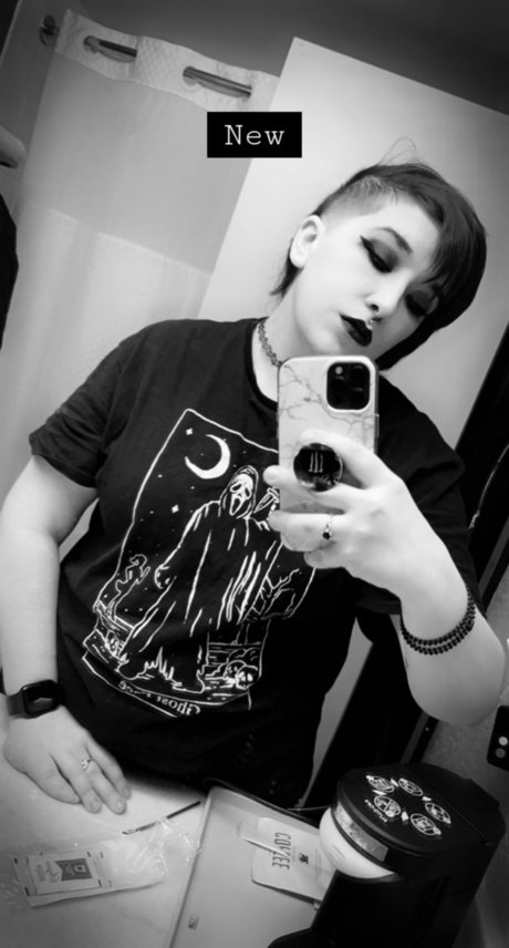 Reida pornstar nude pic