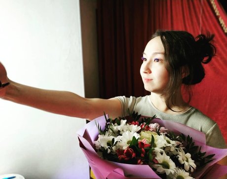 Ellie Hope pornographic actress archive