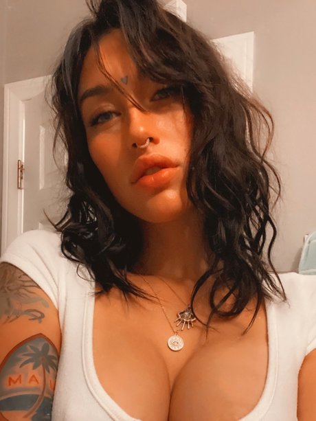 Gaia Fox sex model galleries