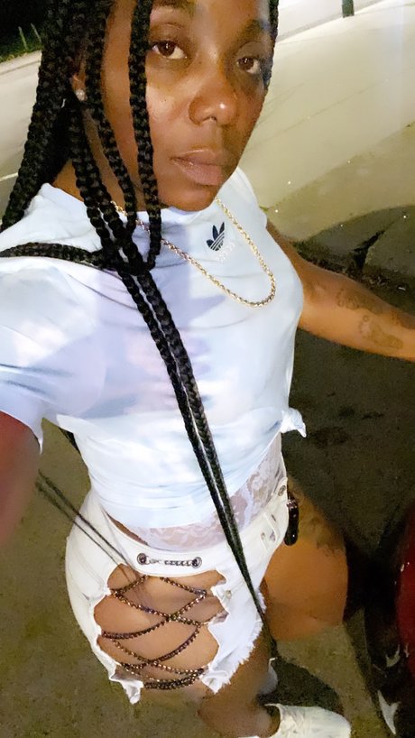 latina feet onlyfans hot image