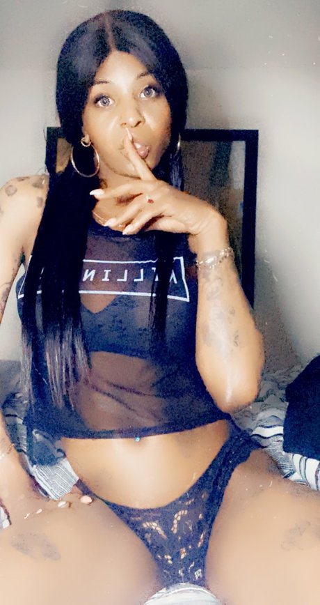 Badgirlmyah757 nice model img