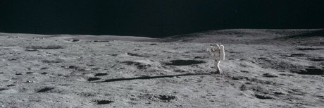 NakedLeon beautiful actress picture