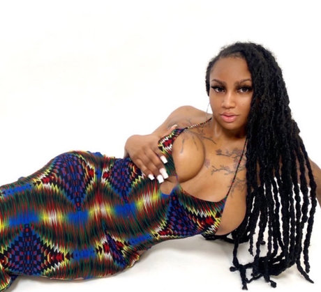 hijabi onlyfans pornos images