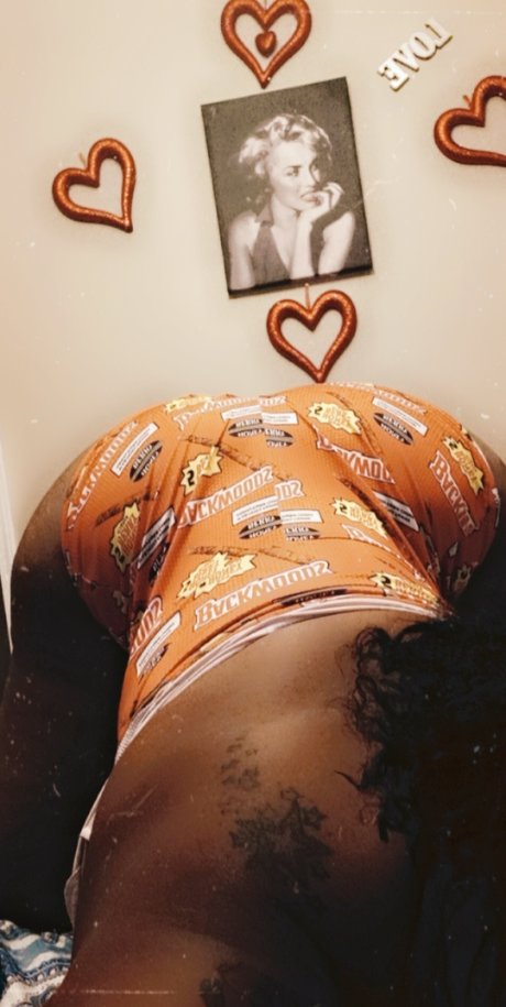 Bluu Dior model pretty pictures