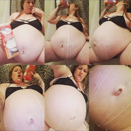 Gaining Bunnie BBW hot model image