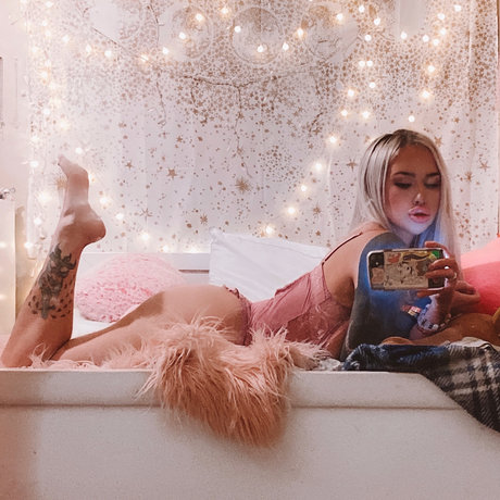 sum r pornstar top pic