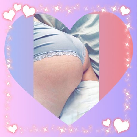 Delilah Daze star images