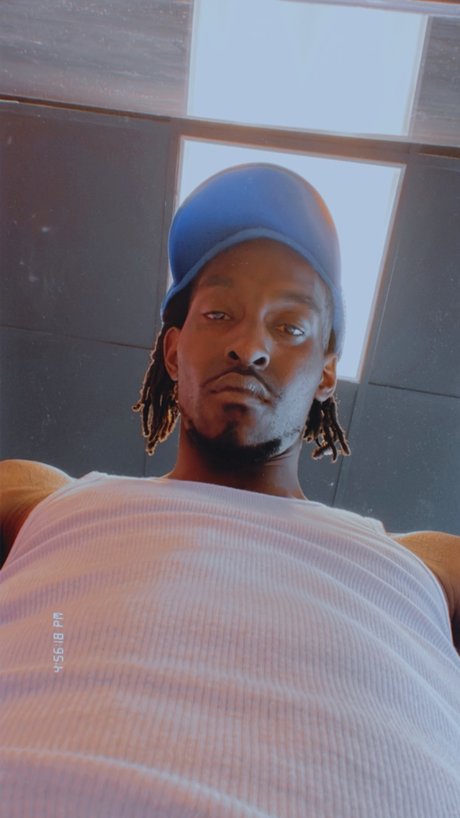 Ayoonard pornstar hot pics