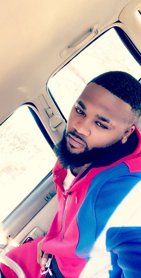 Mr Ice cream man sexy pornstar photo